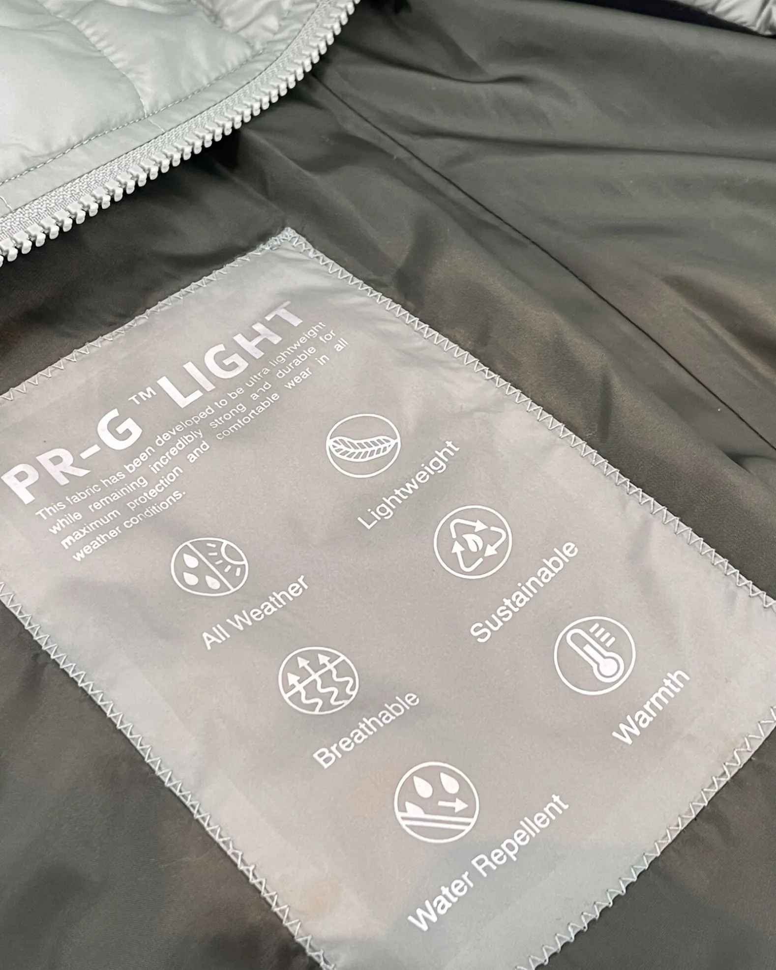De Pr-G™ Light™ 100% Gerecyclede Lichtgewicht Bodywarmer