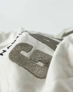 V-Neck Indya T-Shirt